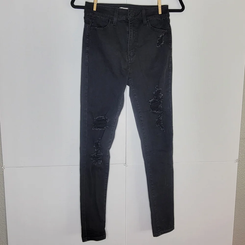 SO Black Distressed Skinny Jeans Size 5 Juniors (Women 0-2) Stretch High Rise